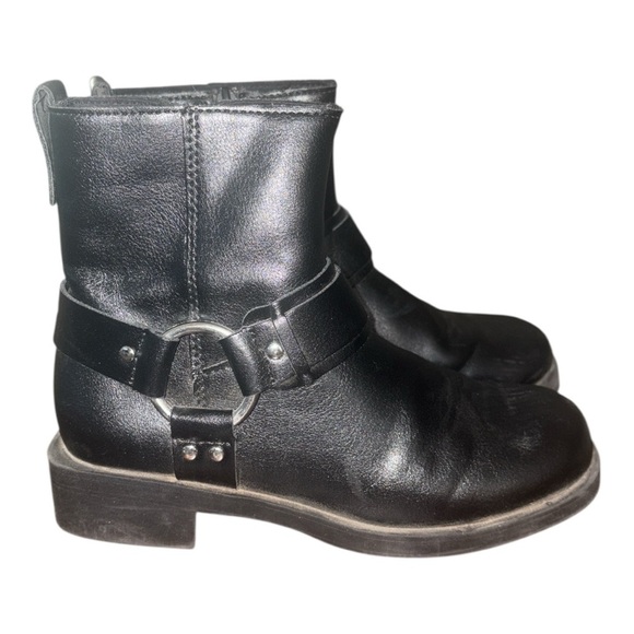 KIDS  Zara Black Equestrian Ankle Boots with Horsebit Detail - Picture 5 of 7